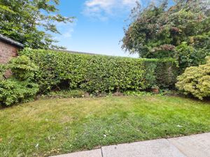 Lawned Garden- click for photo gallery
